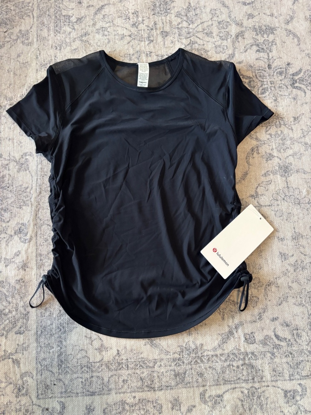 NEW Lululemon Women’s Sculpt Cinched Short Sleeve - size 8 - black